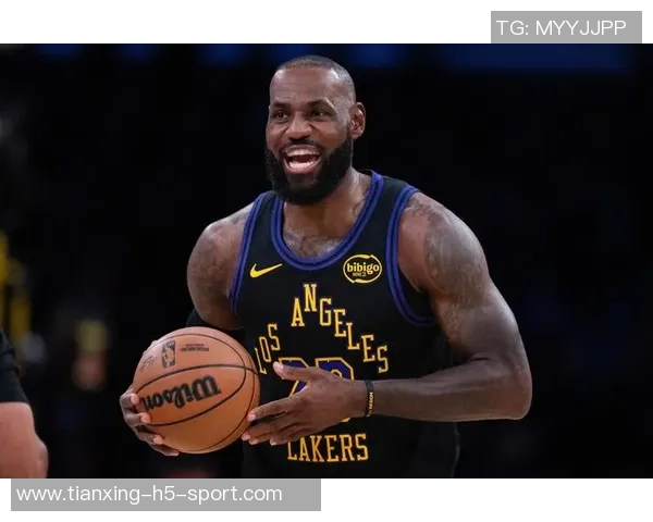 巴克利称詹姆斯为历史第三人不忍目睹其职业生涯末期的挣扎与困境